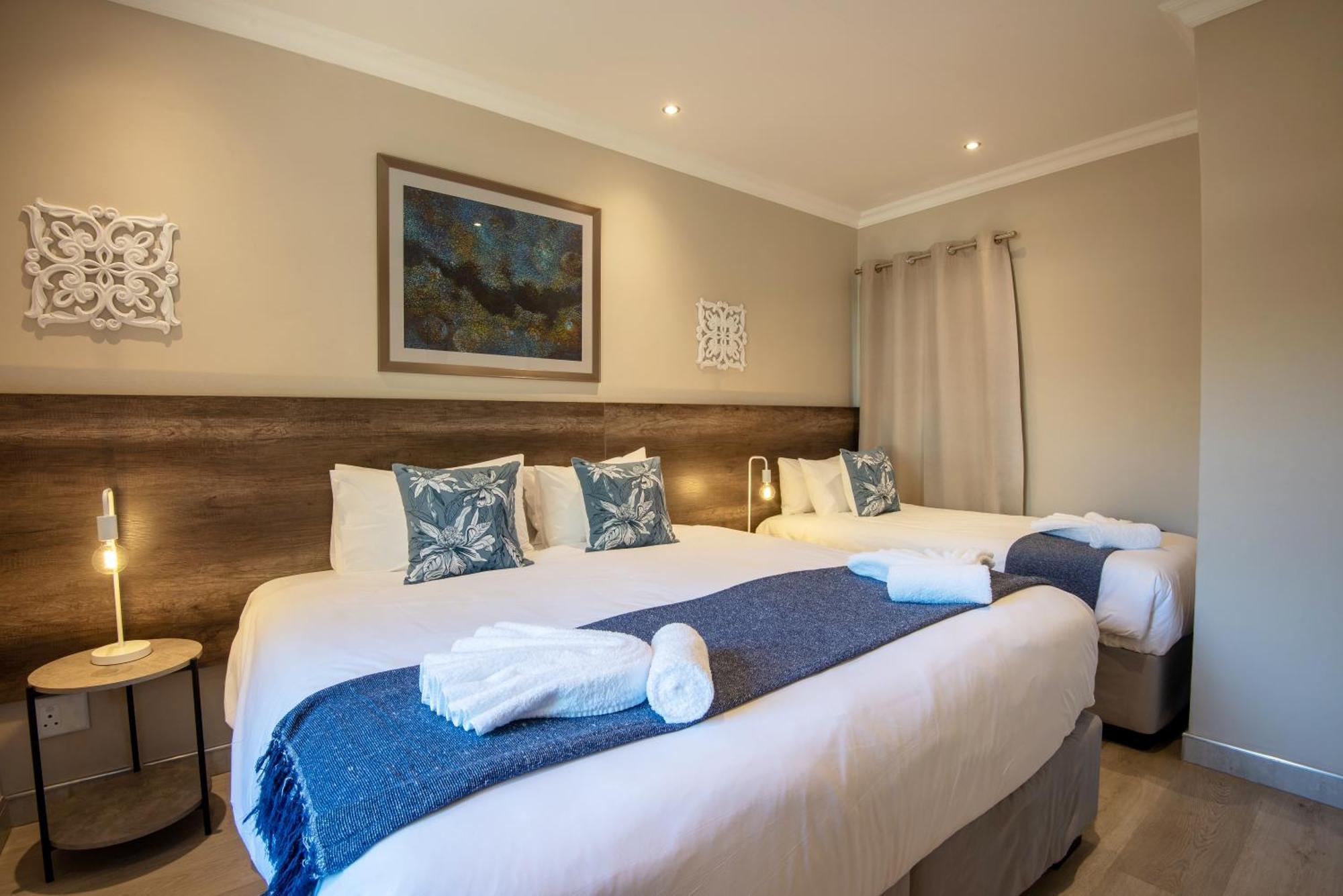 Arebbusch Travel Lodge Windhoek Dış mekan fotoğraf